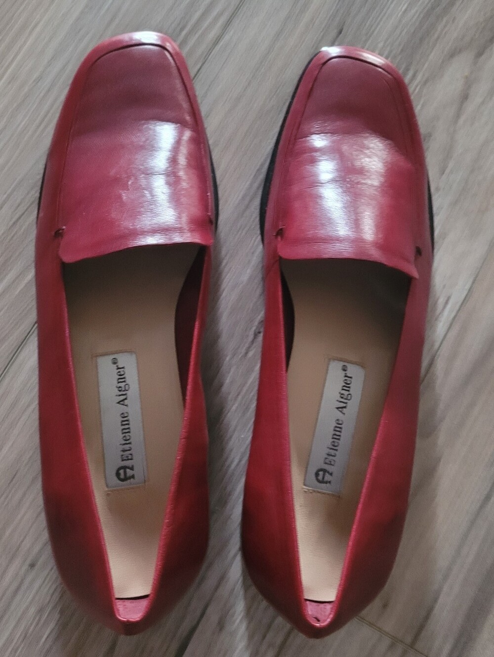 Womans Etienne Aigner Loafers Size 8.5 Preowned.